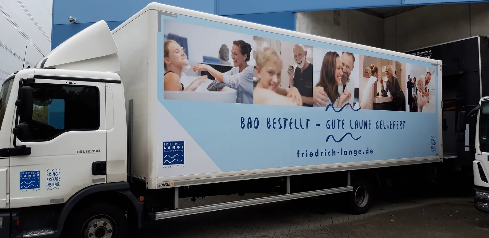 LKW-Kofferaufbau Großflächenwerbung